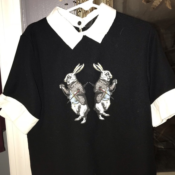 Tops - This is an “Alice and Wonderland” themed crop top